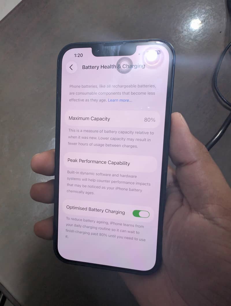 Apple iPhone 13 7