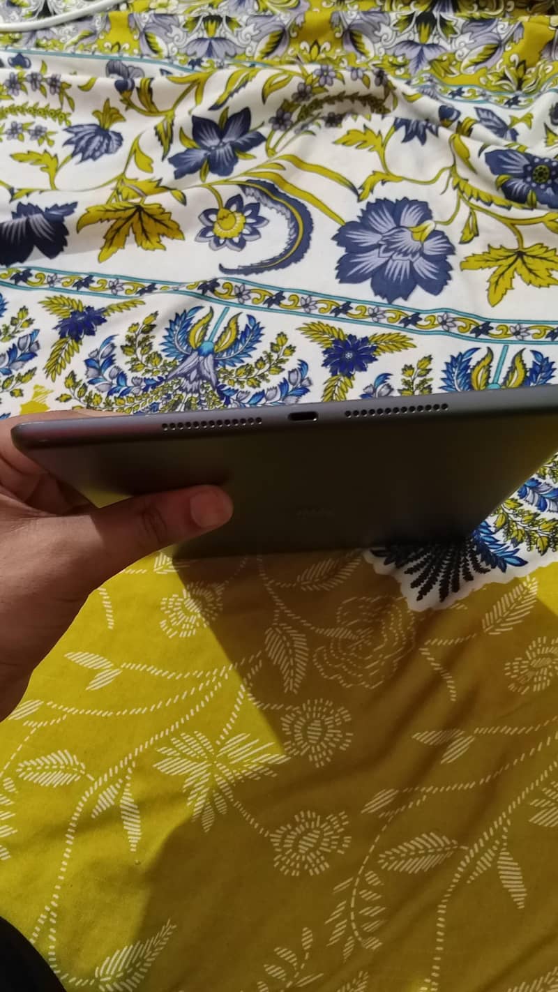 I pad 9th generation 4