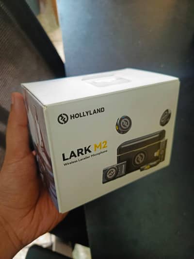 Hollyland LARK M2 Wireless Microphone – 10/10 Condition, Box Open