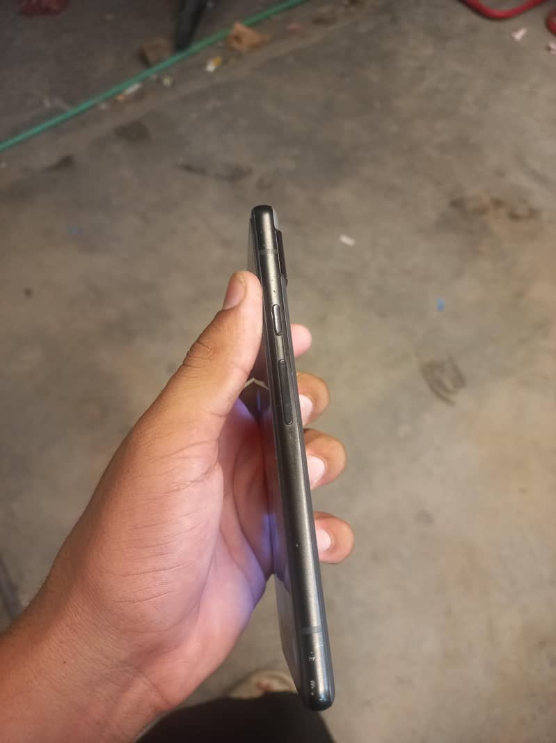 Google Pixel 6a 4