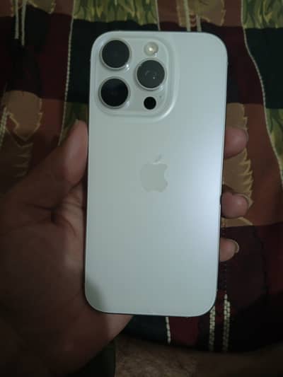 I phone 16 pro 256gb, 10/10 condition without box
