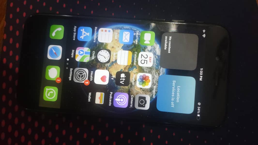 Apple iPhone 7 0