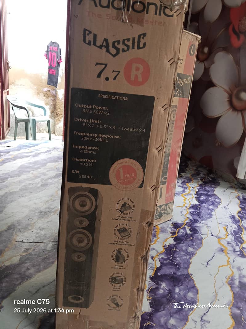 audionic 7.7 tower  speakers 1