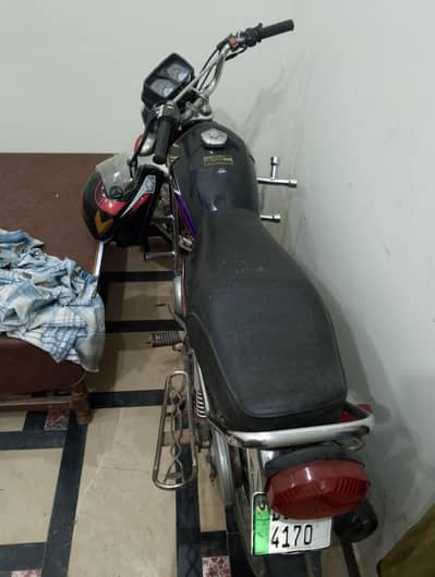 Honda 125 2017 Model Black Color for Sell