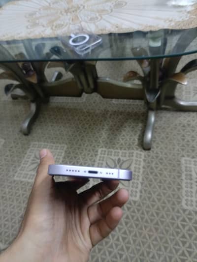 Apple iPhone 14