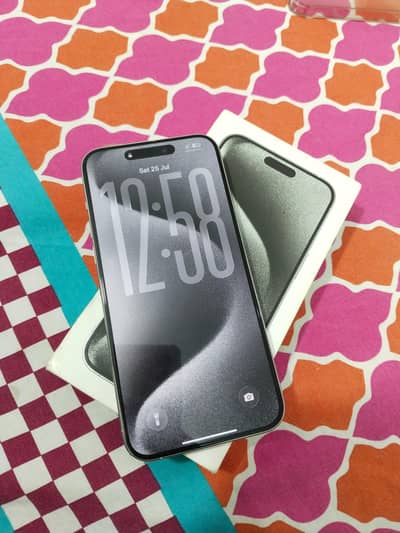 Apple iPhone 15 Pro Max