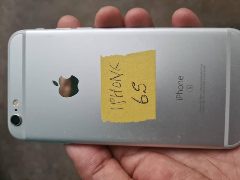 Apple iPhone 6S 1