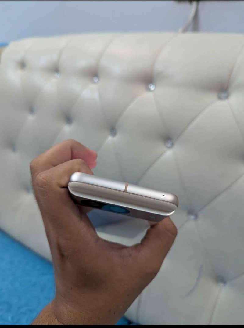 Google pixel 8 2