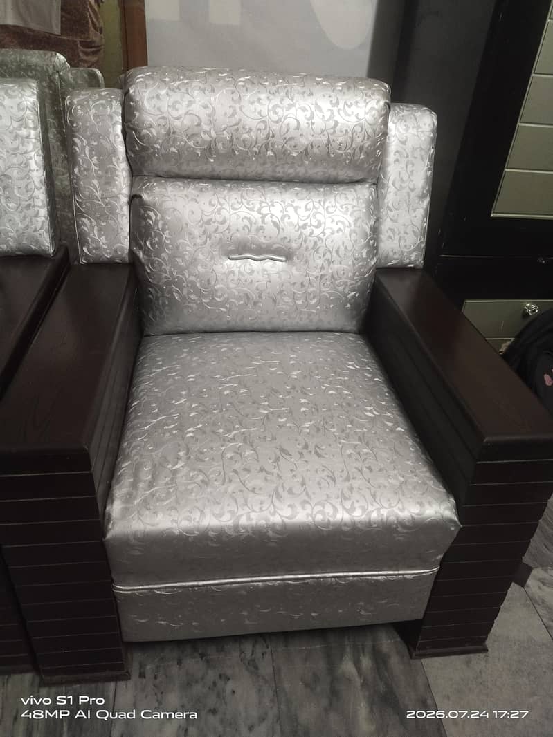 5 Seater sofa for solid wood sofa 7