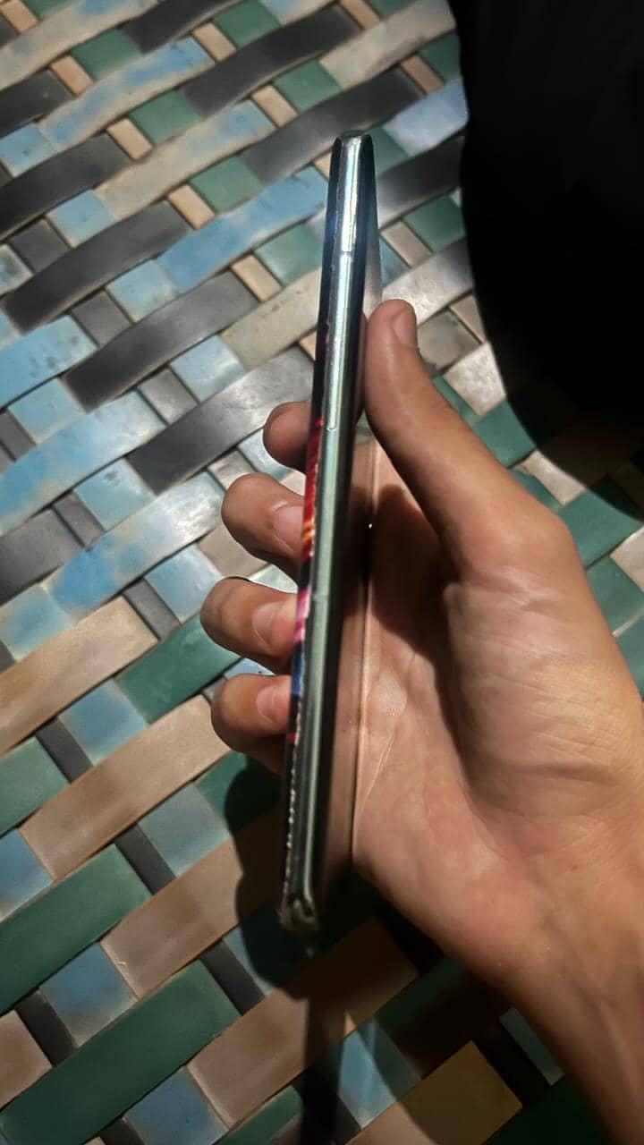 One Plus 10 Pro 5
