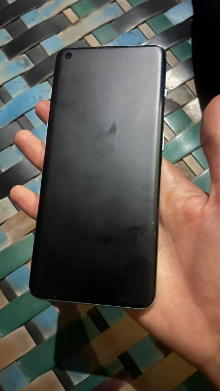 One Plus 10 Pro 6