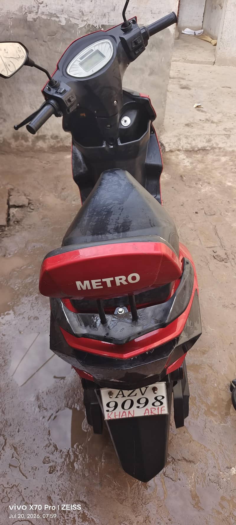 Metro Thrill Model 4