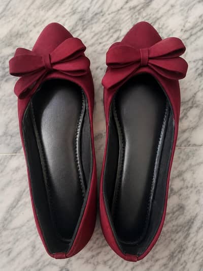 Elegant Maroon Casual Flat Shoes