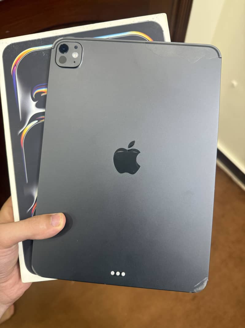 iPad m5 chip 2