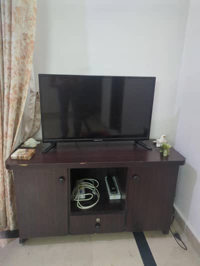 32 inch ChangHong Ruba LED TV