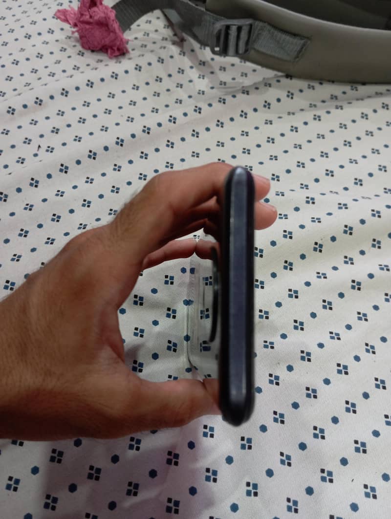 Tecno Spark 6 1