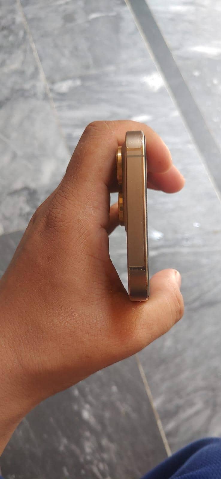 Apple iPhone 13 Pro 3