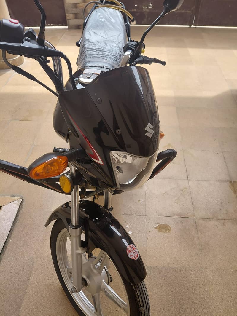 Suzuki GD 110S 3
