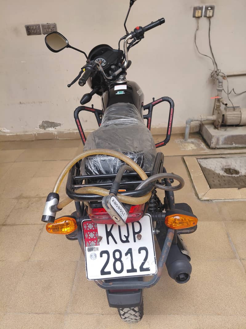 Suzuki GD 110S 4
