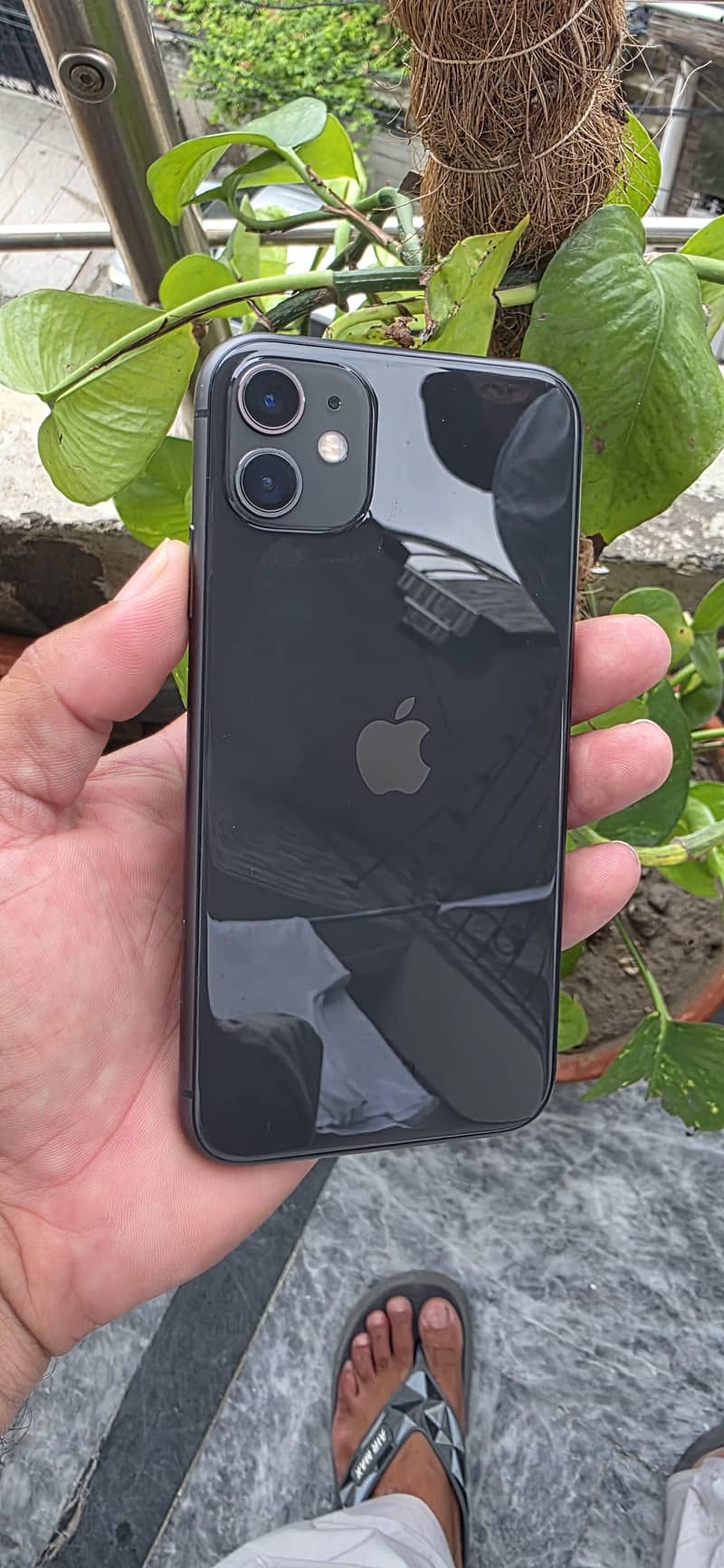 Apple iPhone 11 8