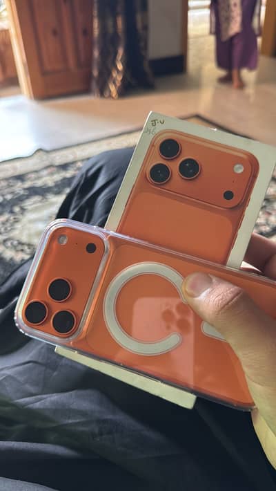 Iphone 17 pro max JV Brand new 44 cycles counts 100bh