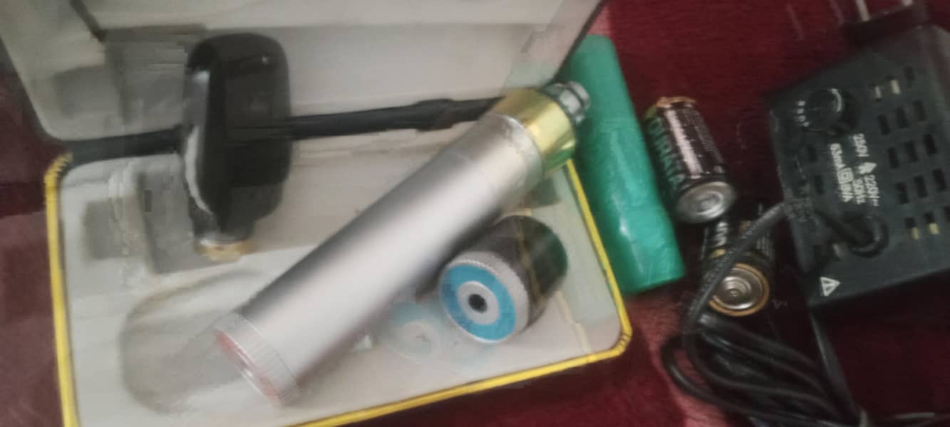 ophthalmoscope 5