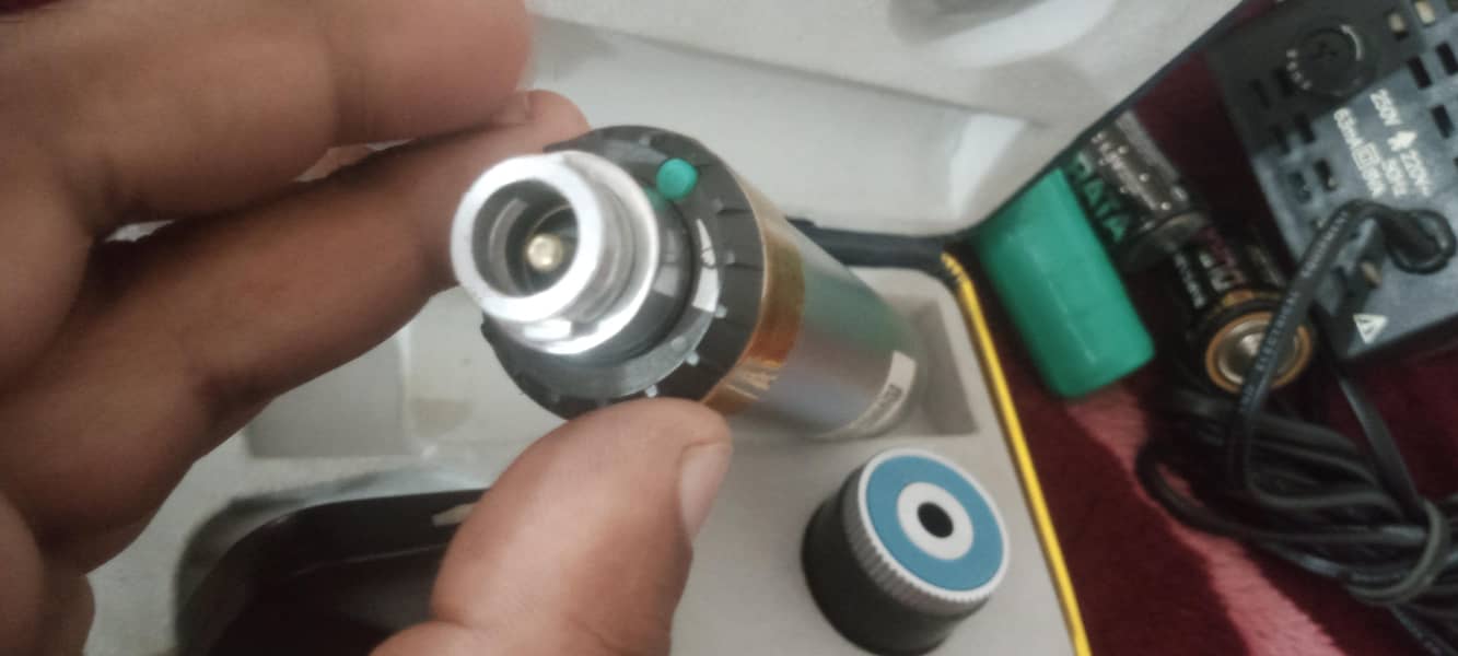 ophthalmoscope 7