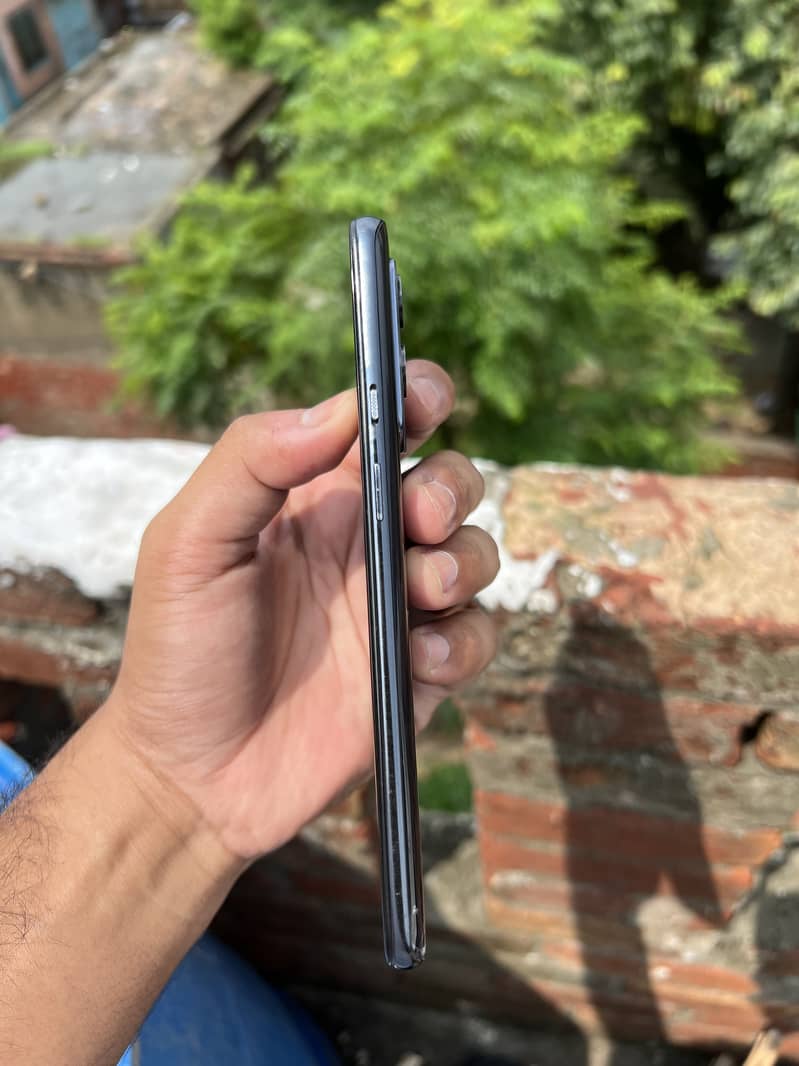 One Plus 9 5