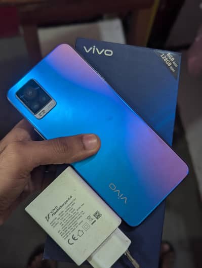 Vivo V2025