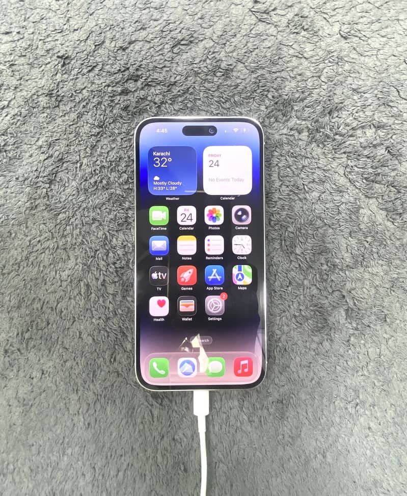 iPhone 14 Pro Max 0
