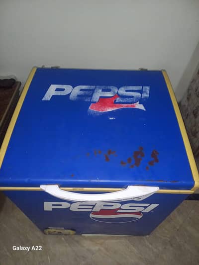 single door deep freezer