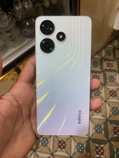 Infinix Hot 30