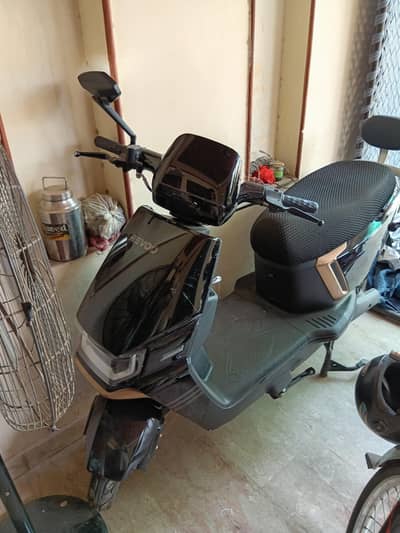 Electric Scooty for sale