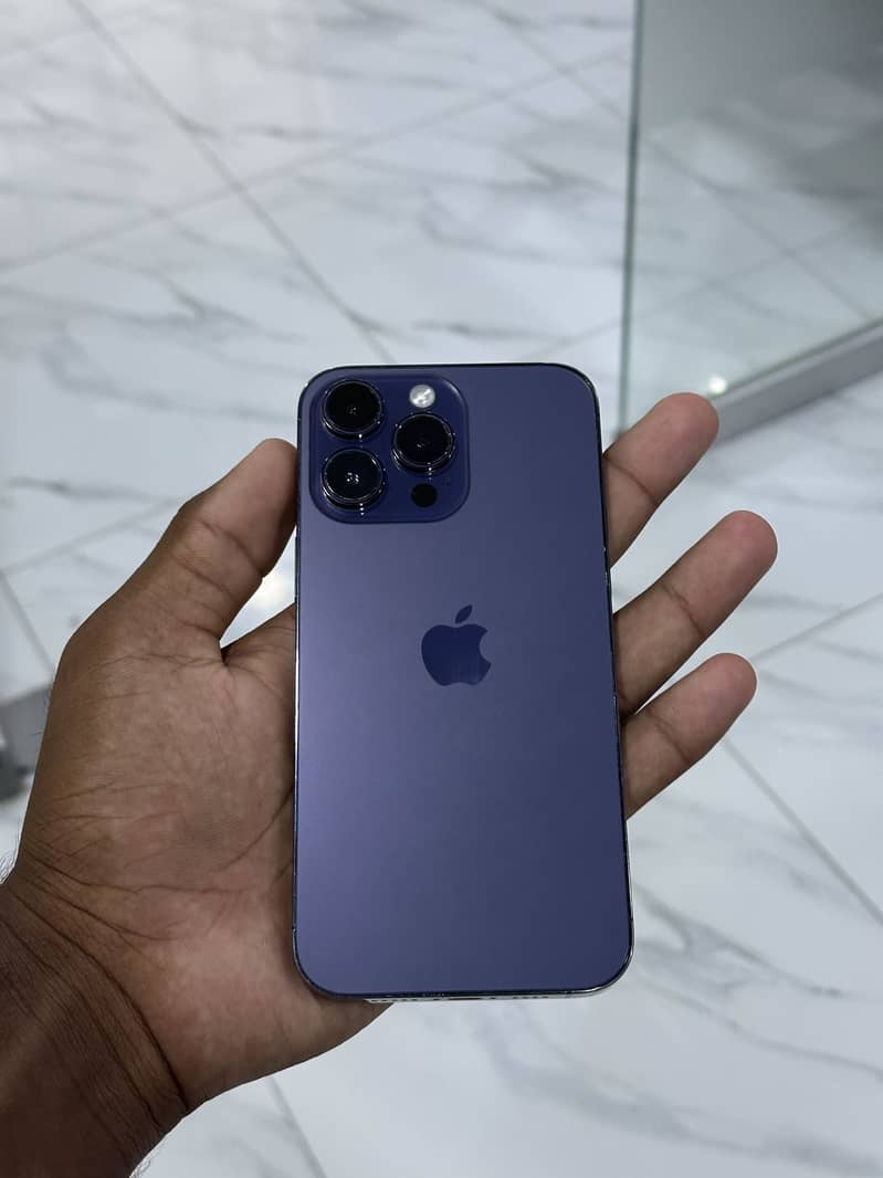 Apple iPhone 14 Pro Max 4