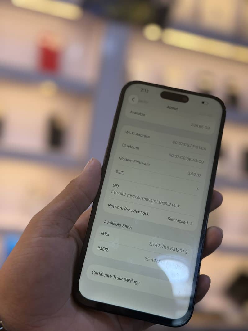 Apple iPhone 15 Pro Max 2