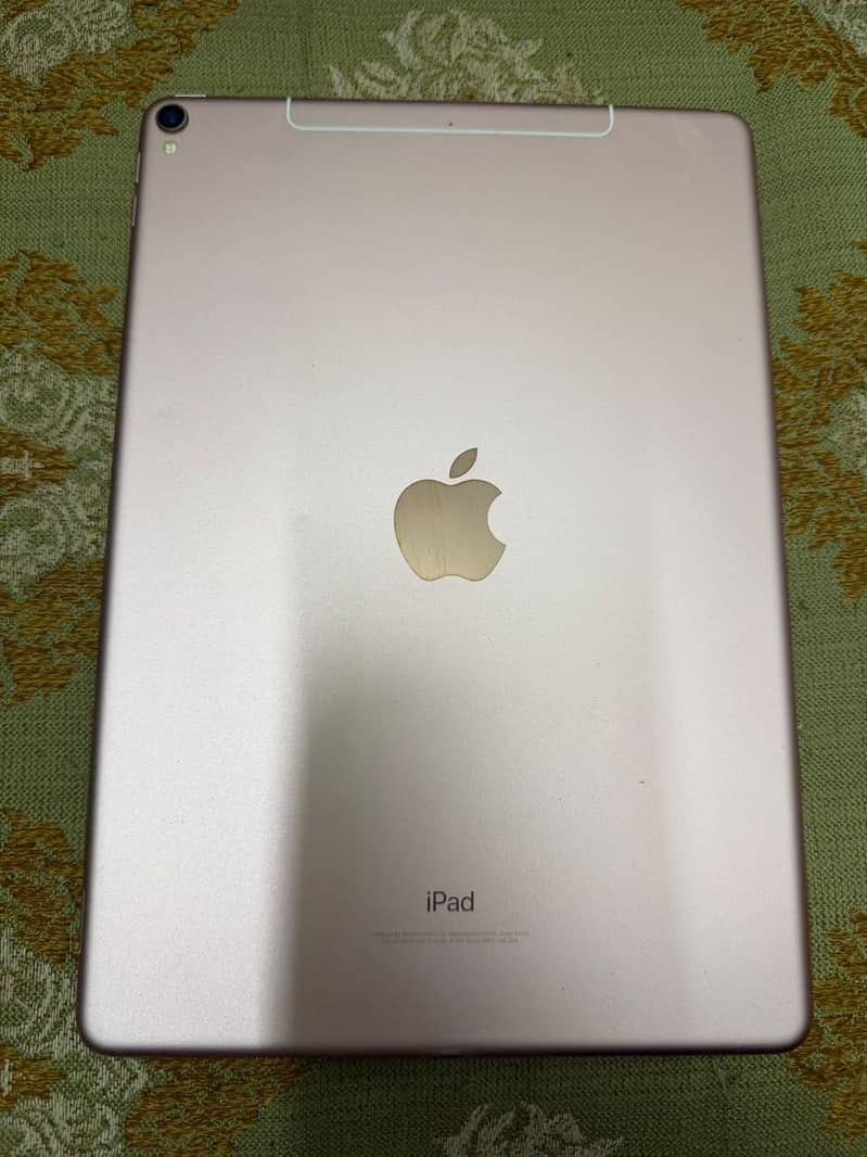 iPad Pro 10.5-inch 1