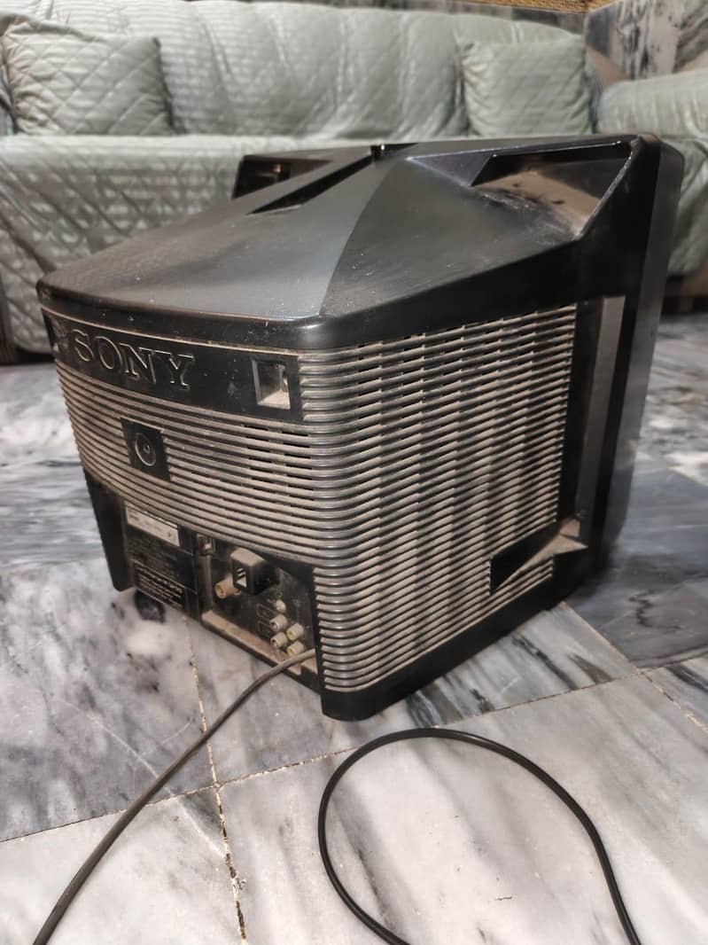 sony trinitron 1