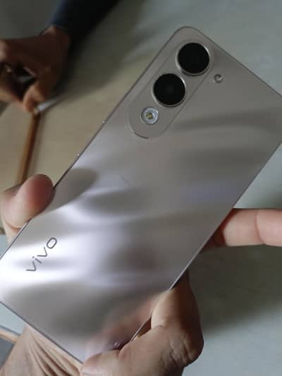 Vivo Y04