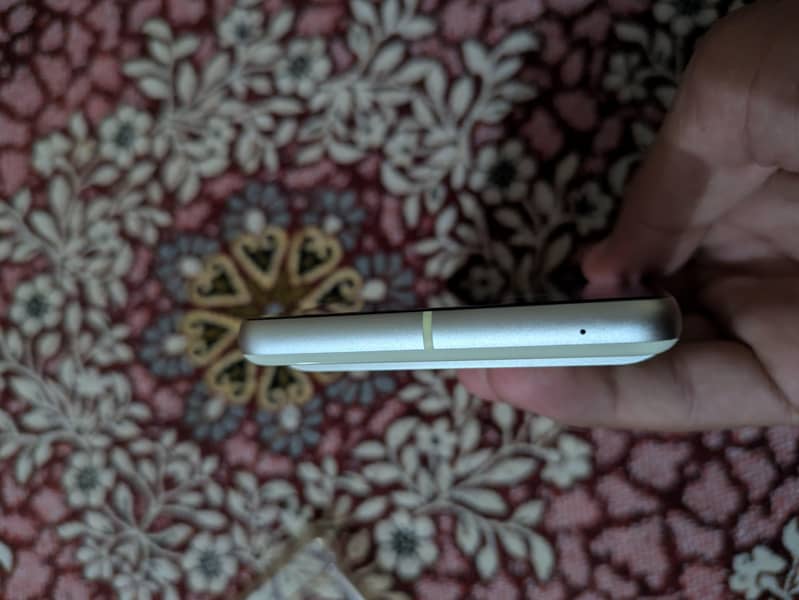 Google Pixel 7 3