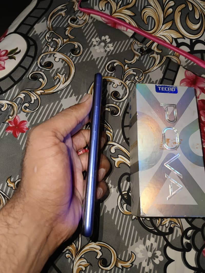 Tecno Pova 2