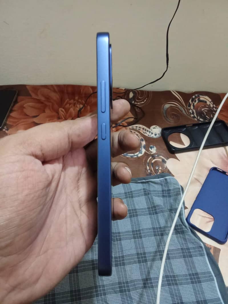 OPPO A6s 1