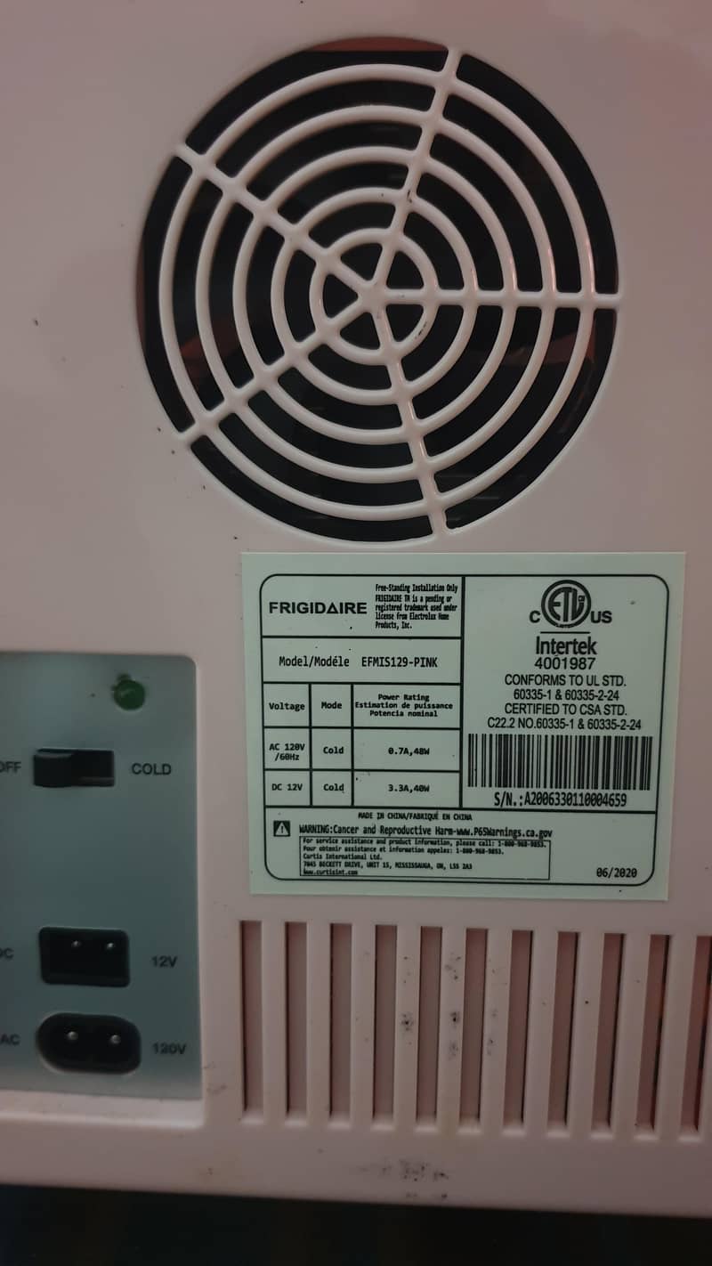 Frigidaire Mini Refrigerator 0