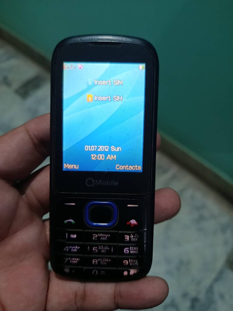 QMobile E4 Big 0