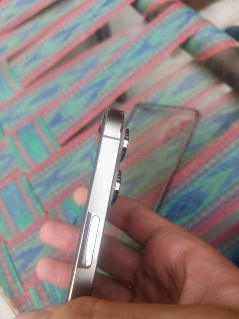 Iphone 14pro max Jv 1