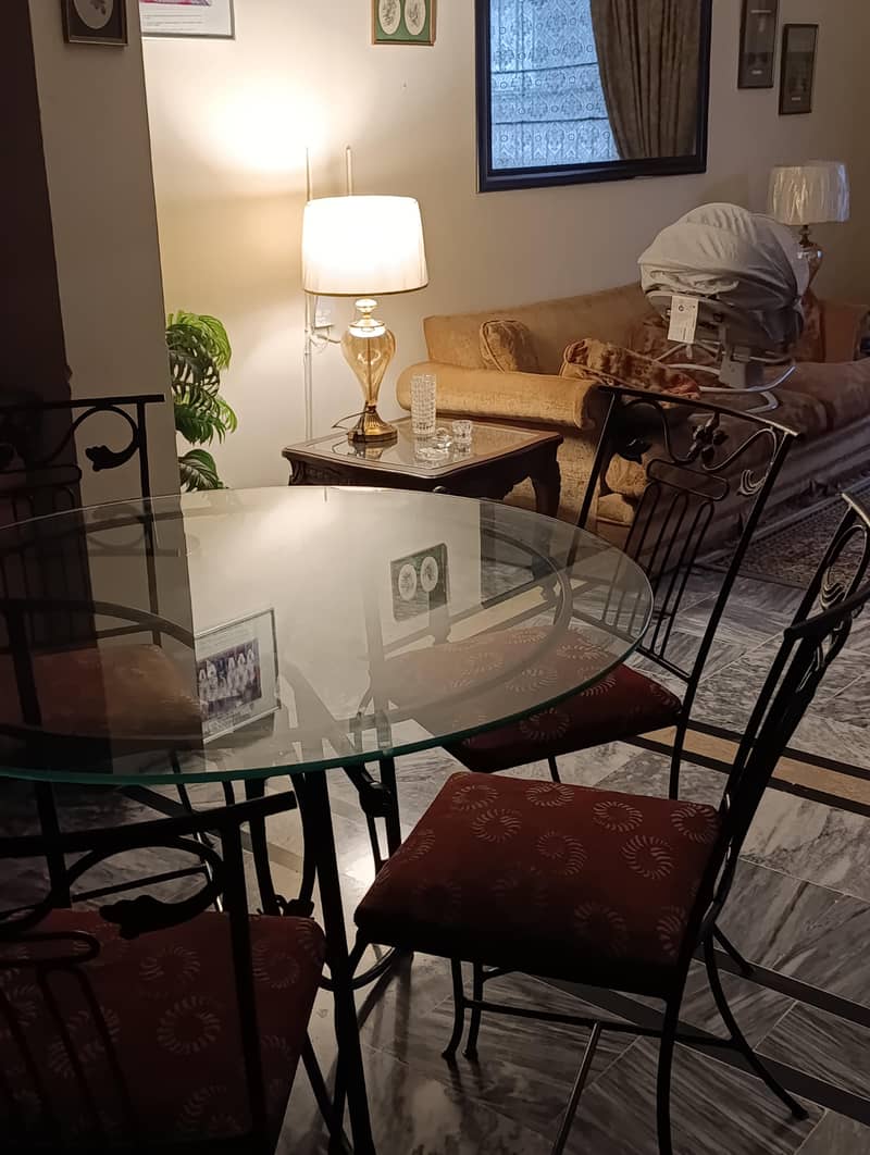 dining table and console 9