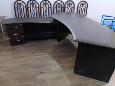 L shape boss table for office with chair