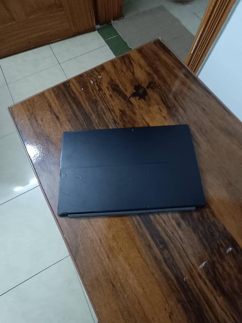 Microsoft surface 8