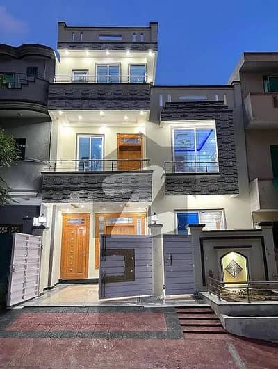 G 13 4 MARLA HOUSE AVAILABLE FOR SALE