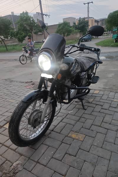 Suzuki GS 150 excellent condition