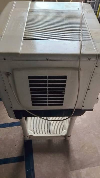 Water cooler